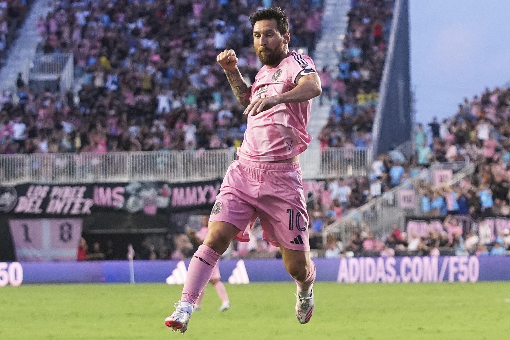 炸裂表現！梅西近6場美職聯比賽參與12球，4次當選全場最佳