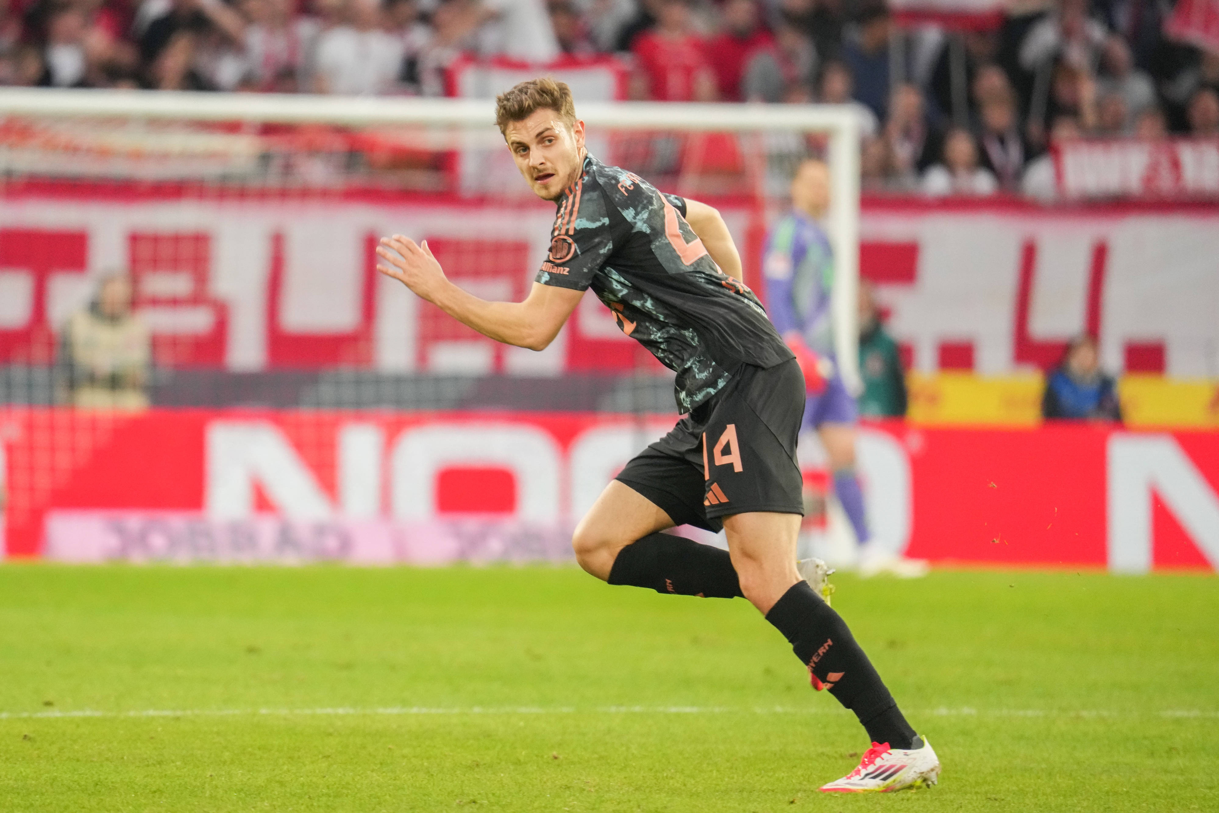 受傷被換下！斯坦尼西奇：一切都很好，我能夠繼續出場比賽