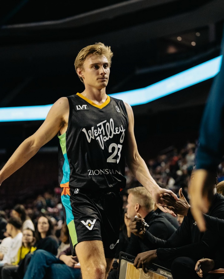 美記：掘金簽下并裁掉戴恩-古德溫 后者將加盟掘金發展聯盟球隊