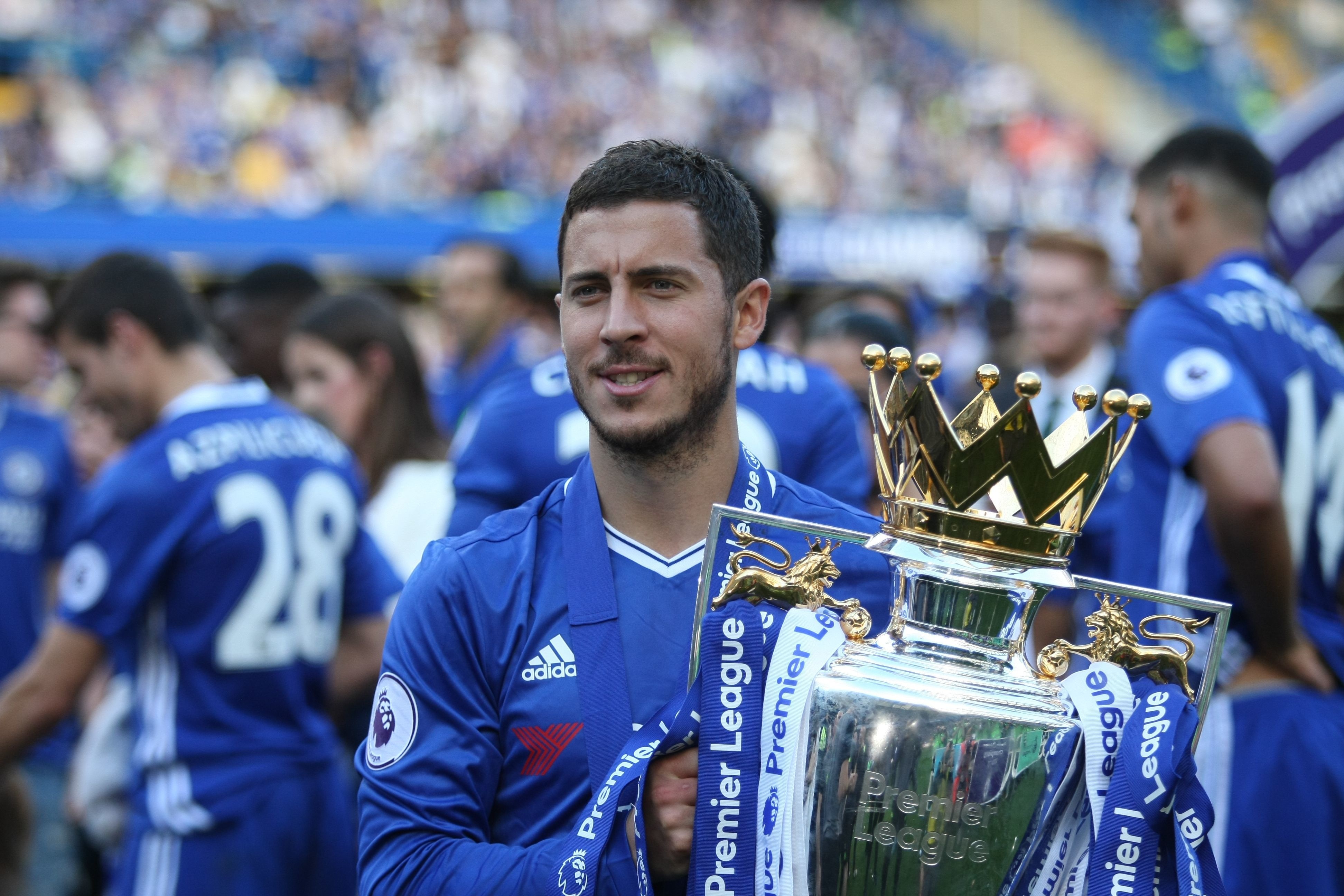 阿扎爾：巴西有很多盤帶高手，但我認為最好的是本阿爾法和卡庫塔