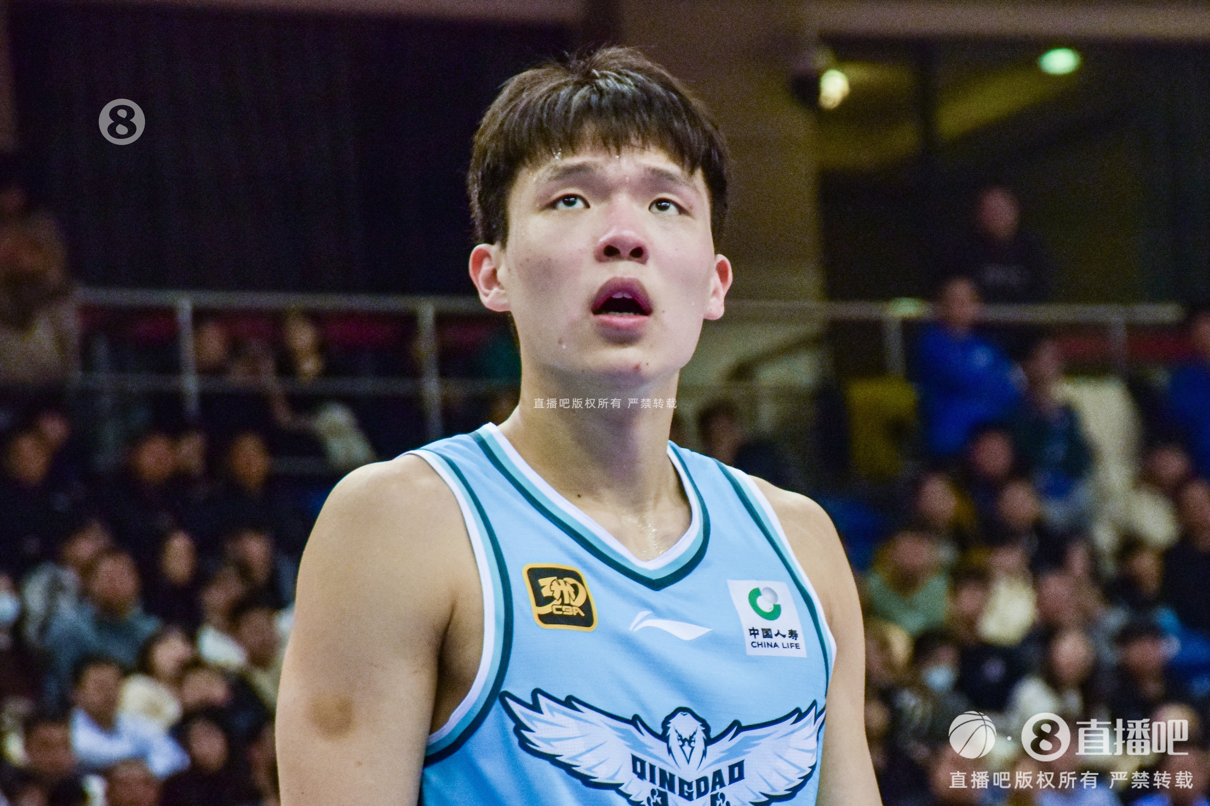 當年楊瀚森在山東打青年聯賽時 徐長鎖發掘了他并引進到青島