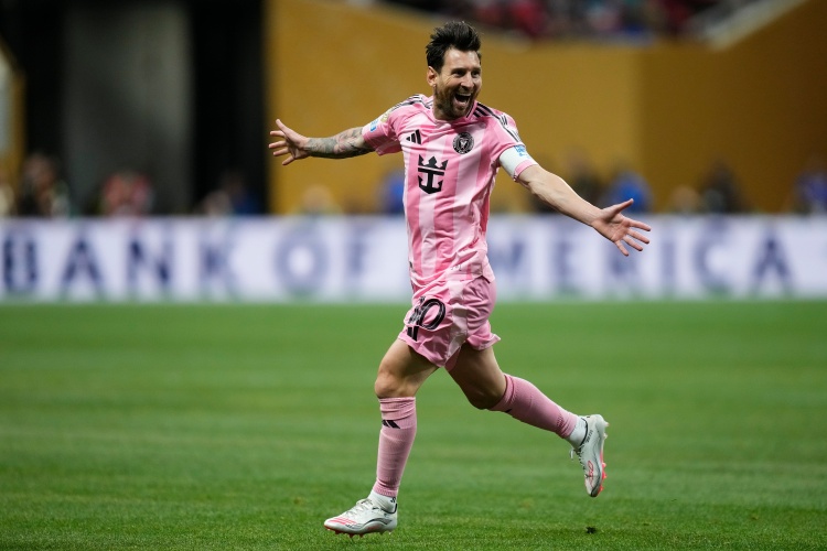 NBA熱火新援：我當初去巴塞羅那打球但梅西走了，現在想去看他