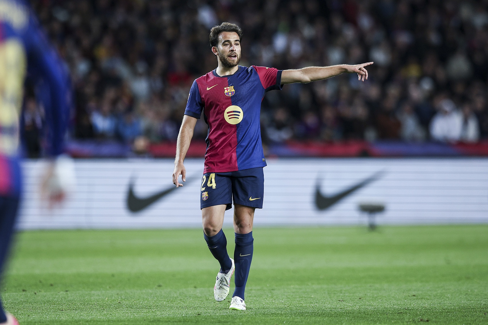 阿斯：本賽季弗里克嘗試四對中衛(wèi)組合，可能考慮以加西亞重建防線