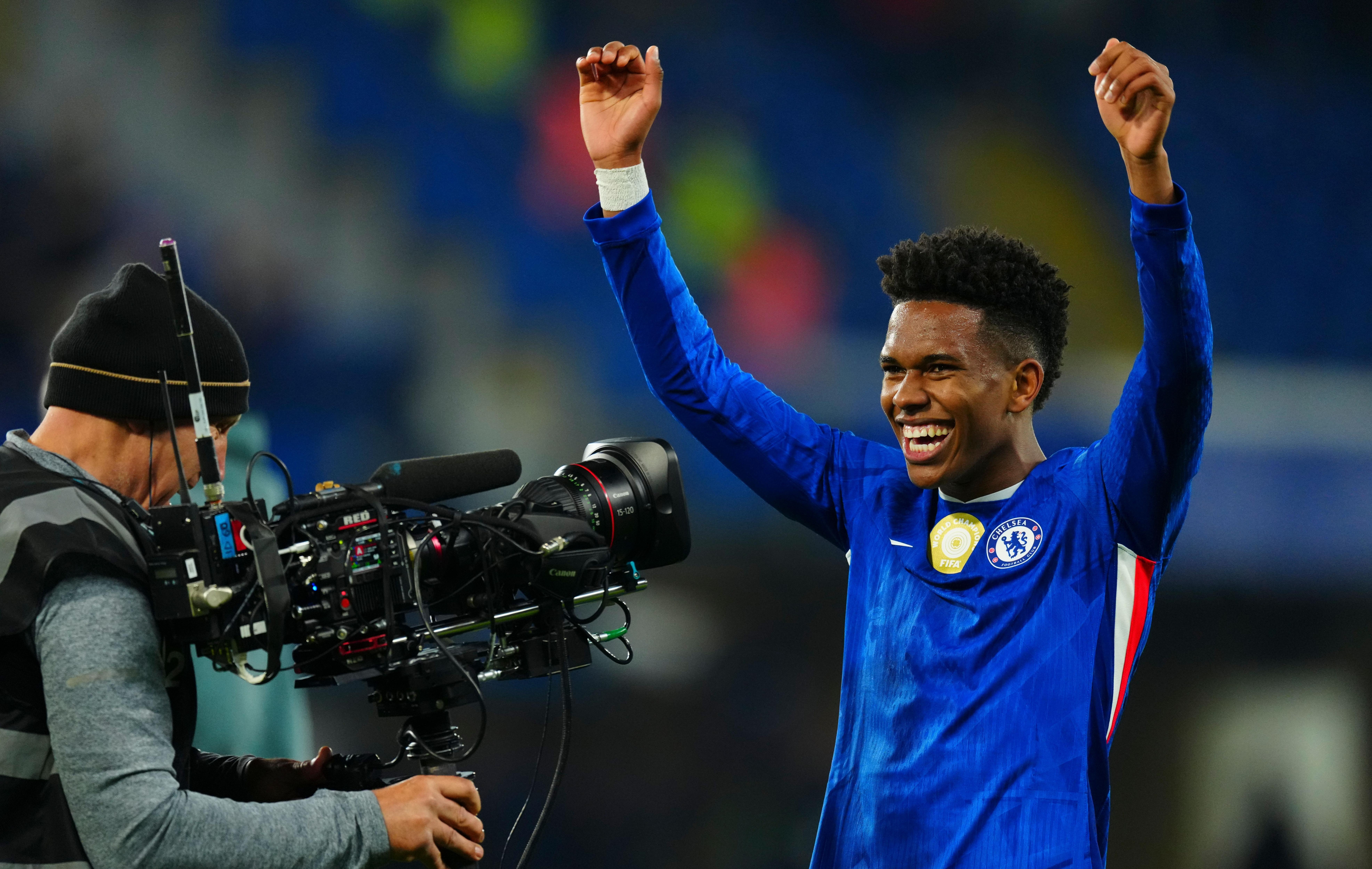 埃斯特旺：想要回報球迷期待不能讓他們失望，盡我所能讓他們驕傲