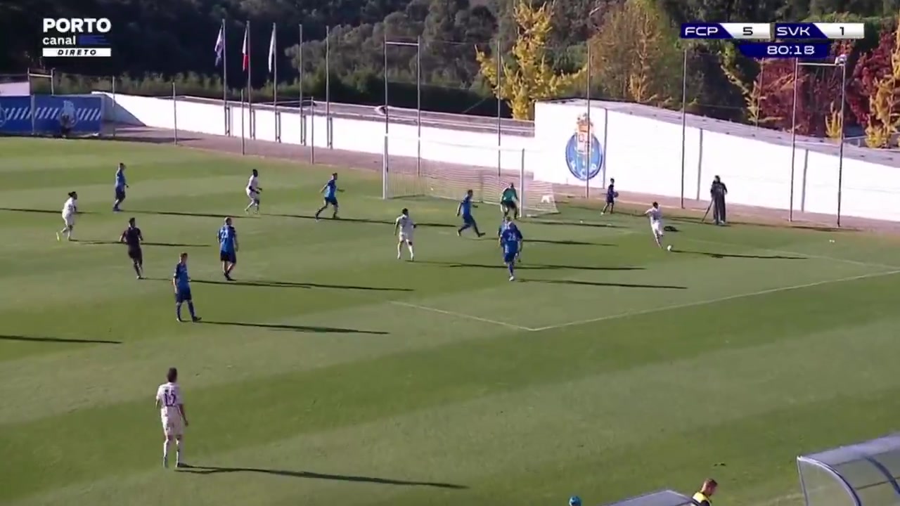 功力還在！已轉型歌手的恒大舊將J馬，在波爾圖傳奇賽上倒鉤破門