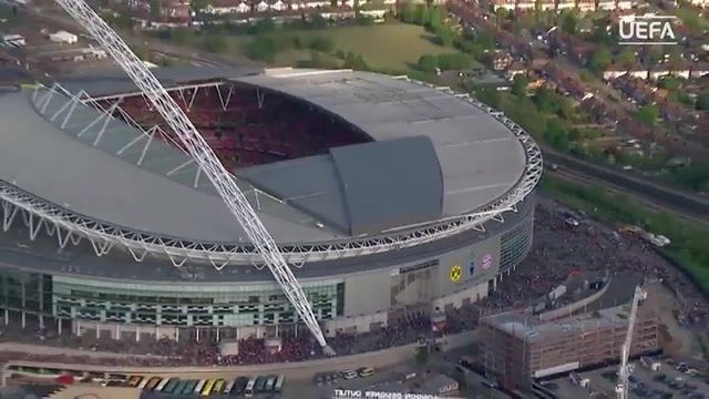 救贖之夜！13年歐冠決賽，里貝里助攻羅本絕殺，拜仁擊敗多特奪冠